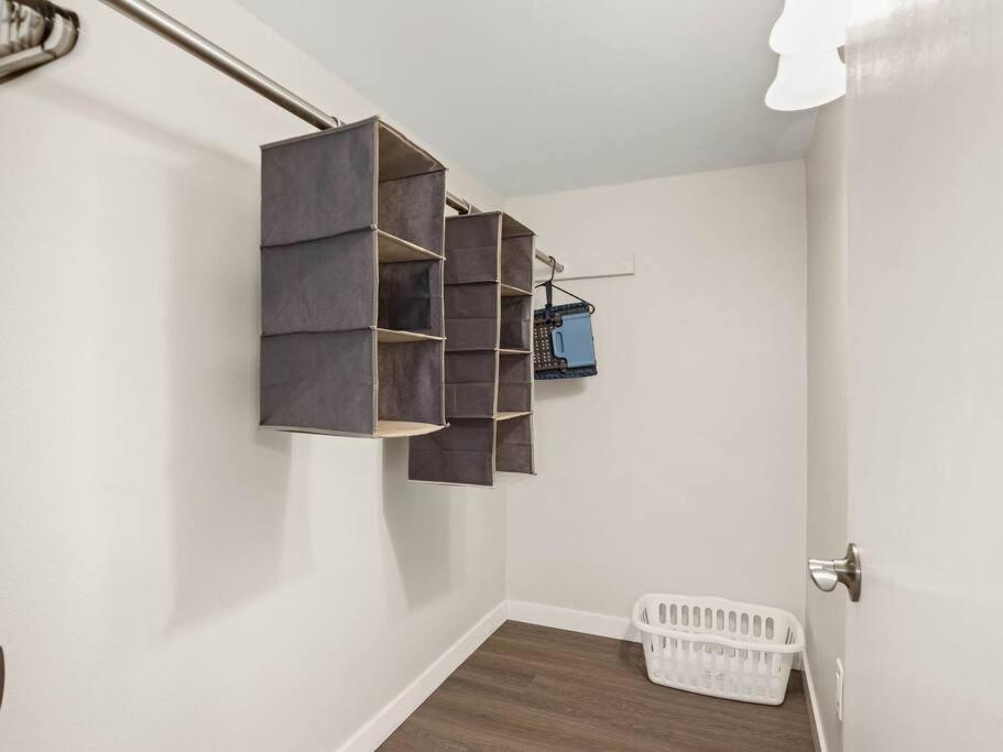 Elegant Richmond Gem Nestled Up To Hawthorne Blvd. Apartment Portland Exterior photo